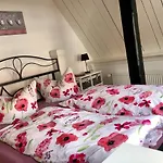 Joels Luxus Lounge Mit Sauna, Bar & Wirlpool In Steinhude
